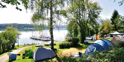 Campingplätze - Duschen mit Warmwasser: inklusive - Camping Brugger am Riegsee