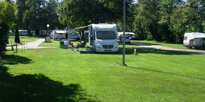 Campingplätze - Baden in natürlichen Gewässern - Seecamping Taching am See