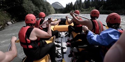 Campingplätze - Barrierefreie Sanitäranlagen - Berchtesgaden - Nasses Vergnügen beim Rafting - Camping-Resort Allweglehen