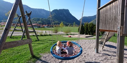 Campingplätze - Ver- und Entsorgung für Reisemobile - Kinderspielplatz  - Camping Lindlbauer